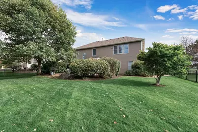 630 Thornwood Way, South Elgin, IL 60177 - Photo 28