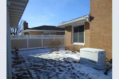 1004 Westminster Road, Joliet, IL 60435 - Photo 4