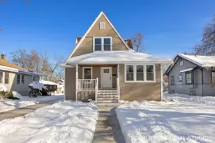 213 S Yale Ave, Villa Park, IL 60181 - Photo 1