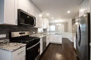 8318 S Blackstone Ave, Chicago, IL 60619 - Photo 4