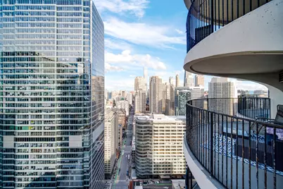 300 N State Street #4303, Chicago, IL 60654 - Photo 16