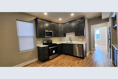 3816 W Montrose Avenue #2, Chicago, IL 60618 - Photo 2