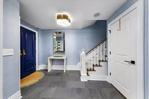 1918 N Bissell St, Chicago, IL 60614 - Photo 2