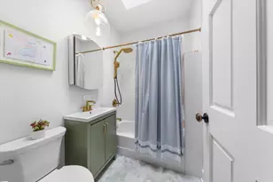 1918 N Bissell St, Chicago, IL 60614 - Photo 24