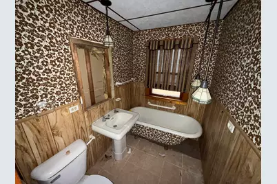 [Address not provided], Island Lake, IL 60042 - Photo 6