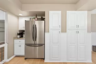 1000 S Raven Rd, Shorewood, IL 60404 - Photo 12