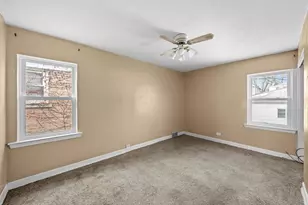 3110 W Jarvis Ave, Chicago, IL 60645 - Photo 4