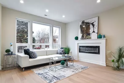 5256 W Newport Avenue, Chicago, IL 60641 - Photo 10