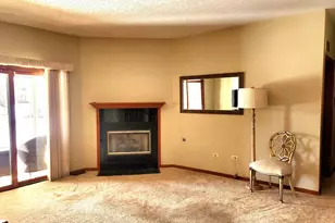 18440 Pine Lake Dr, Tinley Park, IL 60477 - Photo 6