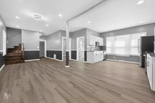 9549 S Calumet Ave, Chicago, IL 60628 - Photo 4