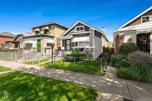 9549 S Calumet Ave, Chicago, IL 60628 - Photo 1