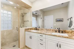 3418 N Ashland Ave, Chicago, IL 60657 - Photo 16