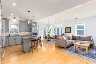 3418 N Ashland Ave, Chicago, IL 60657 - Photo 2