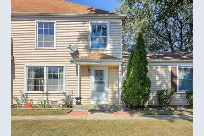 419 Sidney Avenue #C, Glendale Heights, IL 60139 - Photo 1