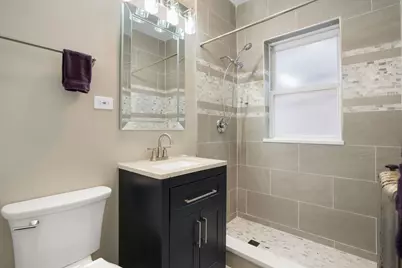 538 W Brompton Avenue #2E, Chicago, IL 60657 - Photo 14