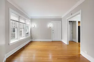 538 W Brompton Ave, Chicago, IL 60657 - Photo 10