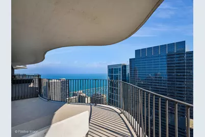 225 N Columbus Drive #6301, Chicago, IL 60601 - Photo 18