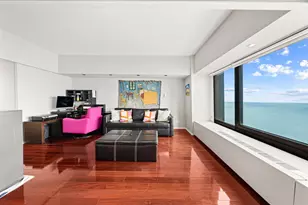 175 E Delaware Pl, Chicago, IL 60611 - Photo 6