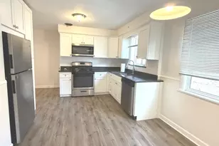 2649 W Balmoral Ave, Chicago, IL 60625 - Photo 8