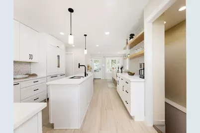 1649 Park Avenue, Hanover Park, IL 60133 - Photo 10