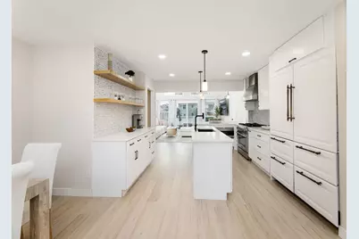 1649 Park Avenue, Hanover Park, IL 60133 - Photo 6