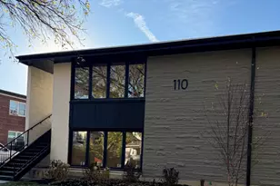 110 Willow Rd, Elmhurst, IL 60126 - Photo 1