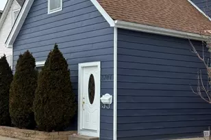 3704 W 58th St, Chicago, IL 60629 - Photo 2