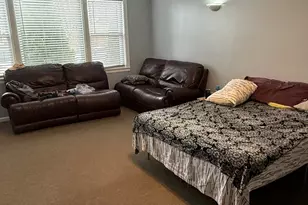 3704 W 58th St, Chicago, IL 60629 - Photo 4