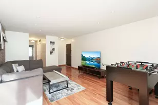 275 Wilmette Ct, Schaumburg, IL 60193 - Photo 12