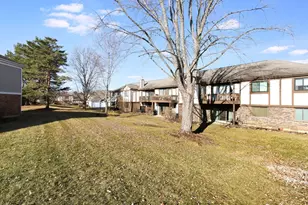 275 Wilmette Ct, Schaumburg, IL 60193 - Photo 26