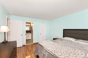 275 Wilmette Ct, Schaumburg, IL 60193 - Photo 16