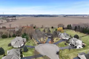 2908 Rolling Meadow Ct, Belvidere, IL 61008 - Photo 44