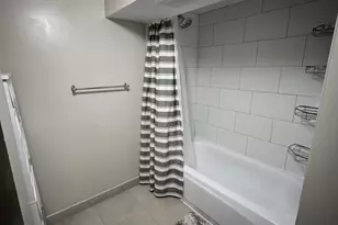 4818 N Moody Ave, Chicago, IL 60630 - Photo 6