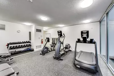 [Address not provided], Evanston, IL 60201 - Photo 10