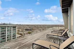 3600 N Lake Shore Dr, Chicago, IL 60613 - Photo 26