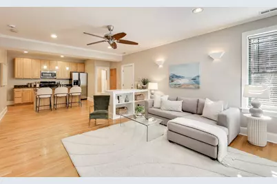 1136 W Pratt Boulevard #1N, Chicago, IL 60626 - Photo 6