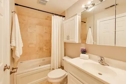 1136 W Pratt Boulevard #1N, Chicago, IL 60626 - Photo 14