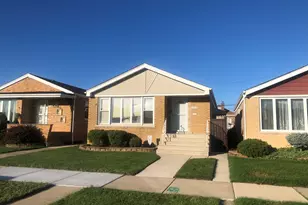 5814 S Massasoit Ave, Chicago, IL 60638 - Photo 2