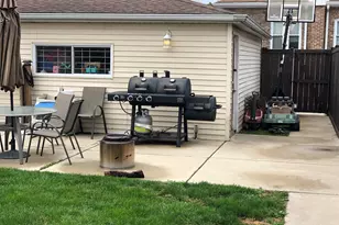 5814 S Massasoit Ave, Chicago, IL 60638 - Photo 12