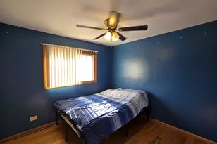 14057 S Hoxie Ave, Burnham, IL 60633 - Photo 12