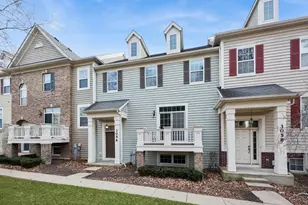 3056 Mosedale St, Elgin, IL 60124 - Photo 2