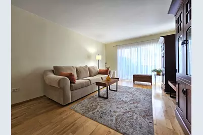 805 Grove Drive #206, Buffalo Grove, IL 60089 - Photo 2