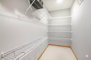 7513 Inverway Dr, Lakewood, IL 60014 - Photo 20