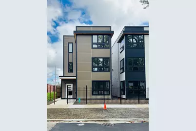 155 N La Crosse Avenue, Chicago, IL 60644 - Photo 2