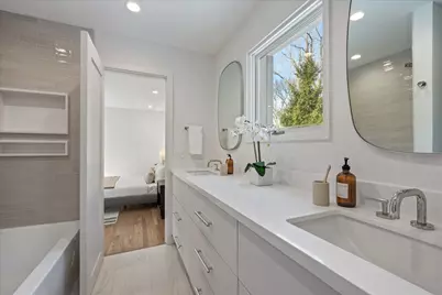 689 Crofton Avenue S, Highland Park, IL 60035 - Photo 20