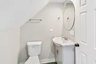 1009 8th St, Waukegan, IL 60085 - Photo 22