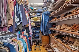 1801 W Addison St, Chicago, IL 60613 - Photo 16