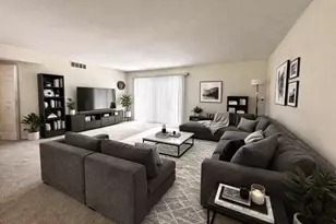 2300 Old Tavern Rd, Lisle, IL 60532 - Photo 6