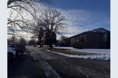 2300 Old Tavern Road #205, Lisle, IL 60532 - Photo 2