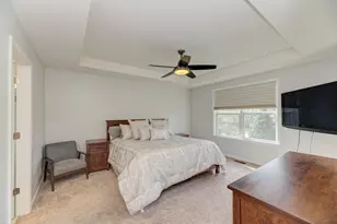 8288 Mulberry Dr, Woodridge, IL 60517 - Photo 6